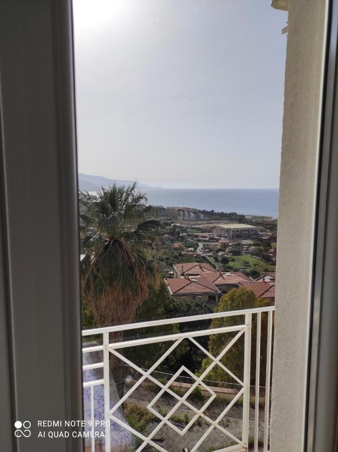 Case Vacanza Le Casette Santo Stefano di Camastra Exteriör bild