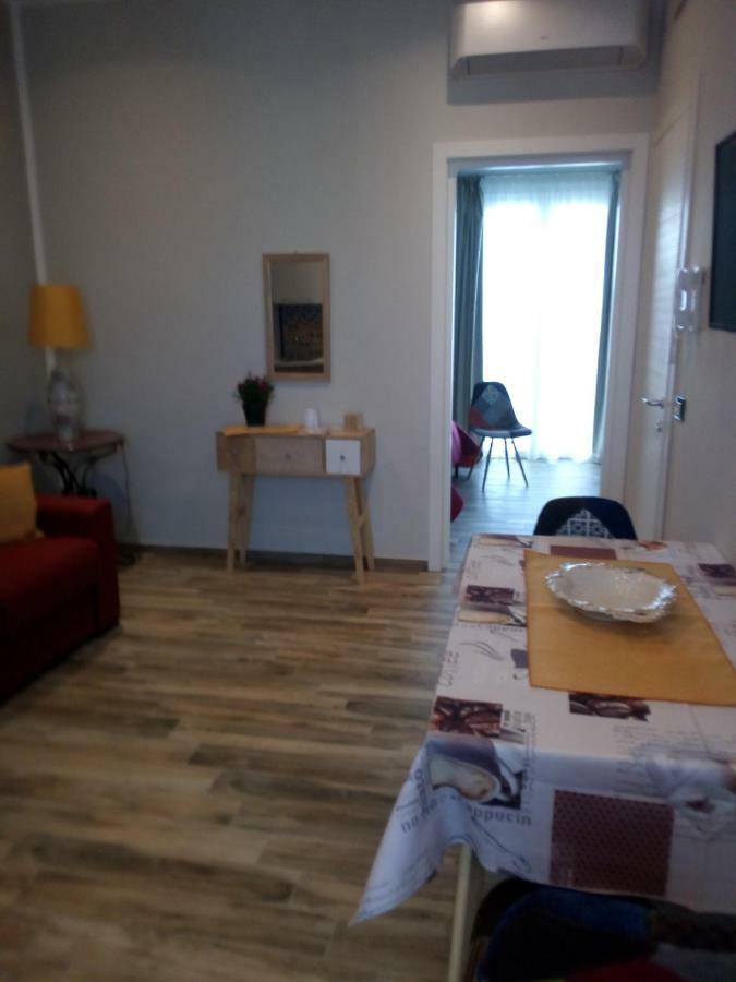 Case Vacanza Le Casette Santo Stefano di Camastra Exteriör bild
