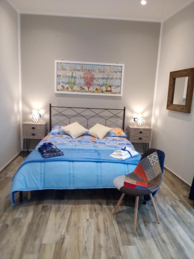 Case Vacanza Le Casette Santo Stefano di Camastra Exteriör bild